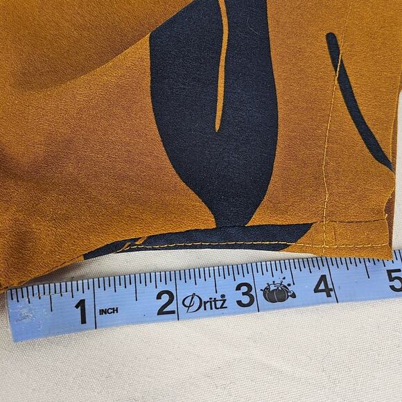 SHADES OF GREY BY MICAH COHEN MEN'S BUTTON UP SHORT SLEEVE SHIRT SIZE MEDIUM - Picture 11 of 11